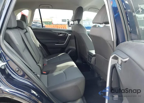 2025 Toyota Rav4 Xle z USA, uszkodzony, nr VIN 2T3P1RFV2SW521559